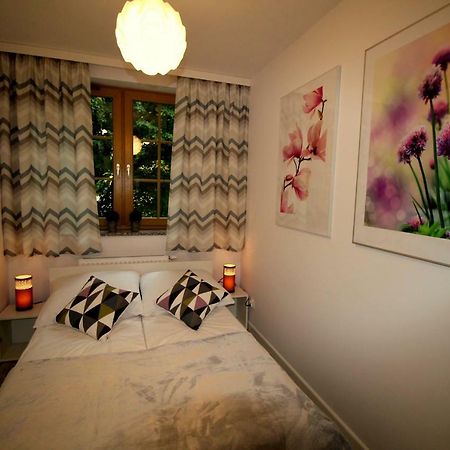 Apartamenty Podgorze ชกลาร์สกา ปอเรมบา ภายนอก รูปภาพ