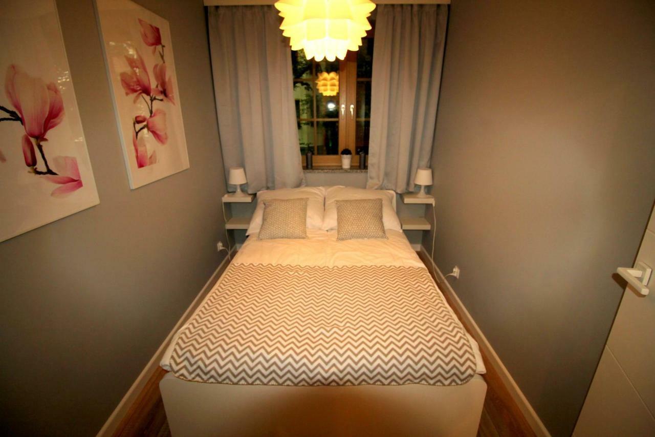 Apartamenty Podgorze ชกลาร์สกา ปอเรมบา ภายนอก รูปภาพ
