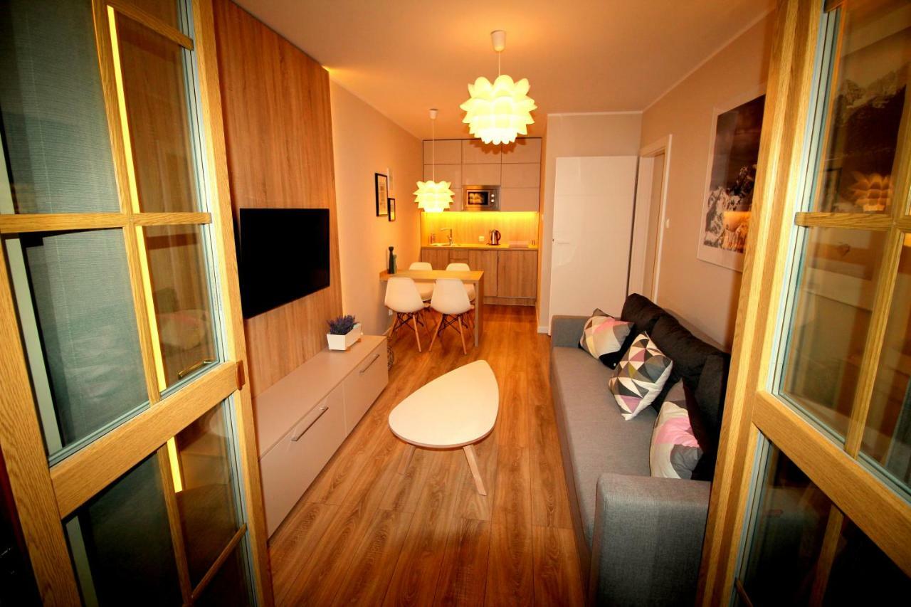 Apartamenty Podgorze ชกลาร์สกา ปอเรมบา ภายนอก รูปภาพ