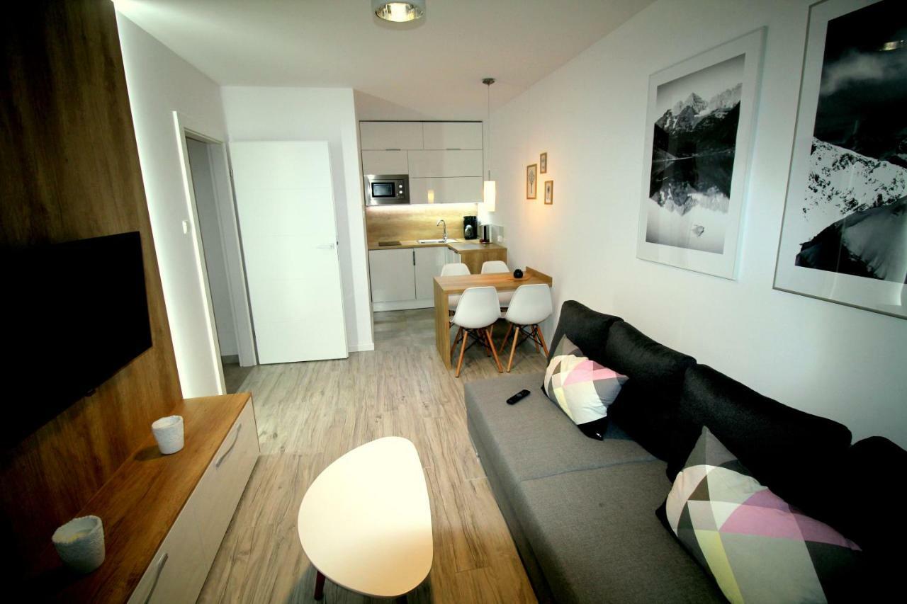 Apartamenty Podgorze ชกลาร์สกา ปอเรมบา ภายนอก รูปภาพ