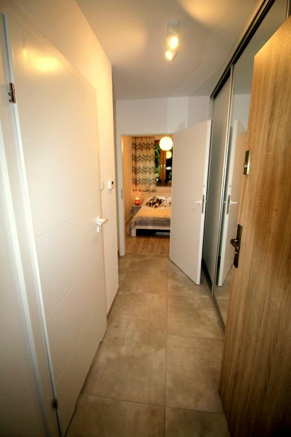 Apartamenty Podgorze ชกลาร์สกา ปอเรมบา ภายนอก รูปภาพ