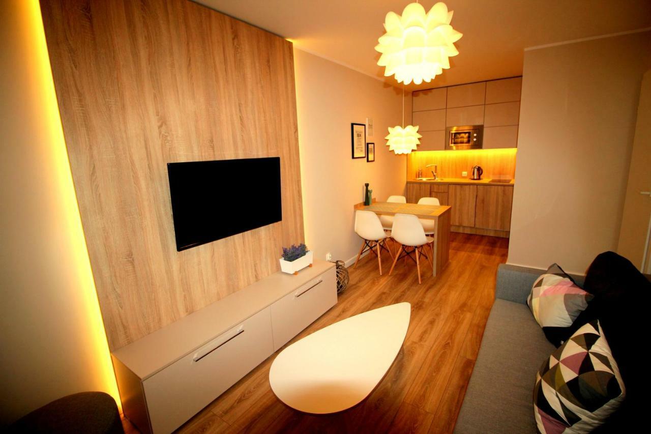 Apartamenty Podgorze ชกลาร์สกา ปอเรมบา ภายนอก รูปภาพ